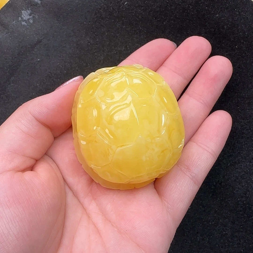 蜜蜡未镶嵌珠宝奇石