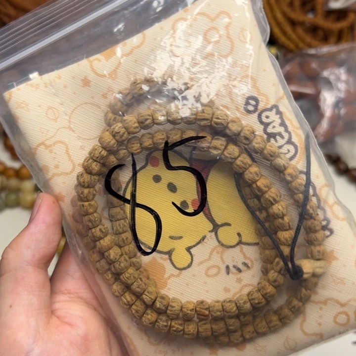 谢***怂吊坠柏香籽/百香籽85