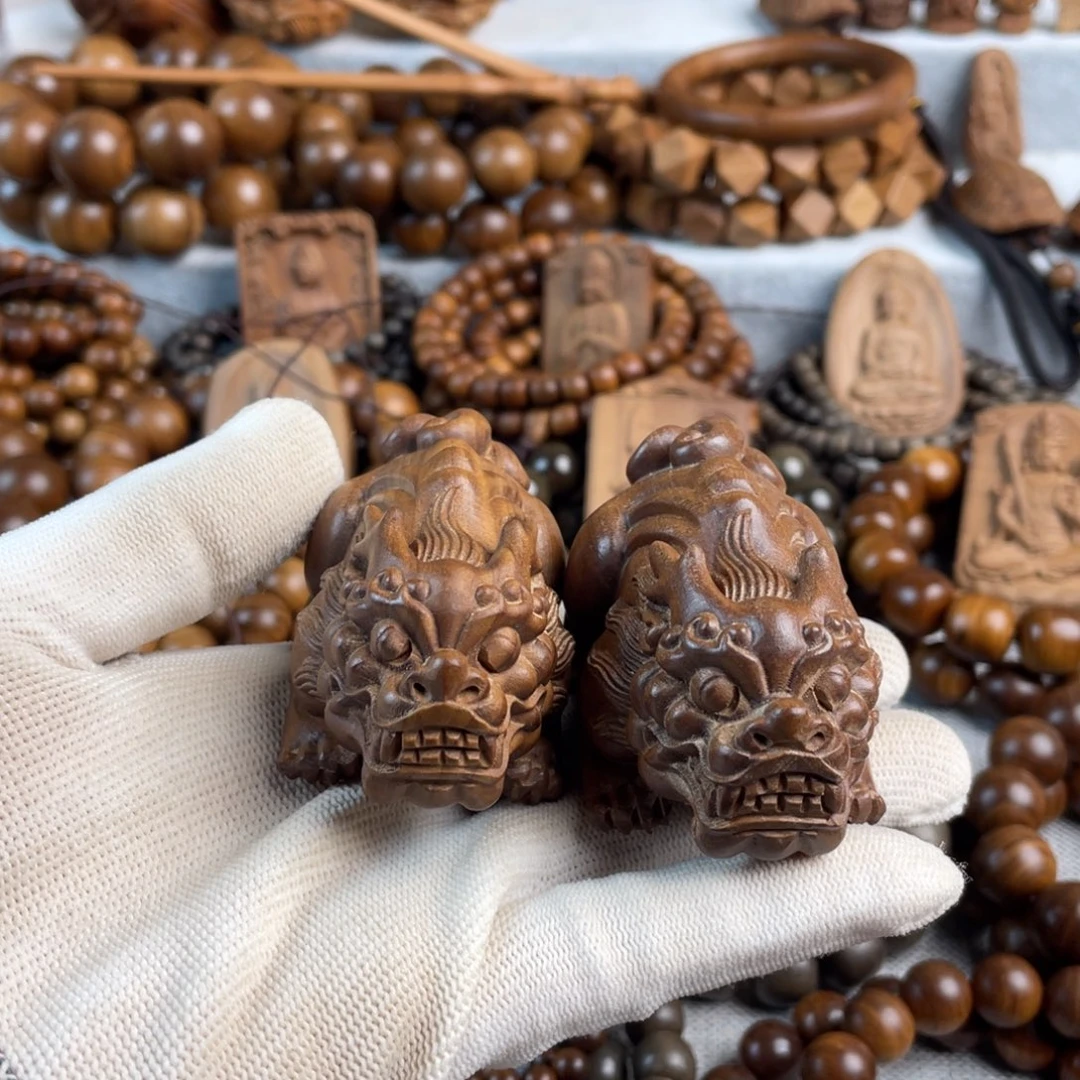 木老山檀貔貅手把件