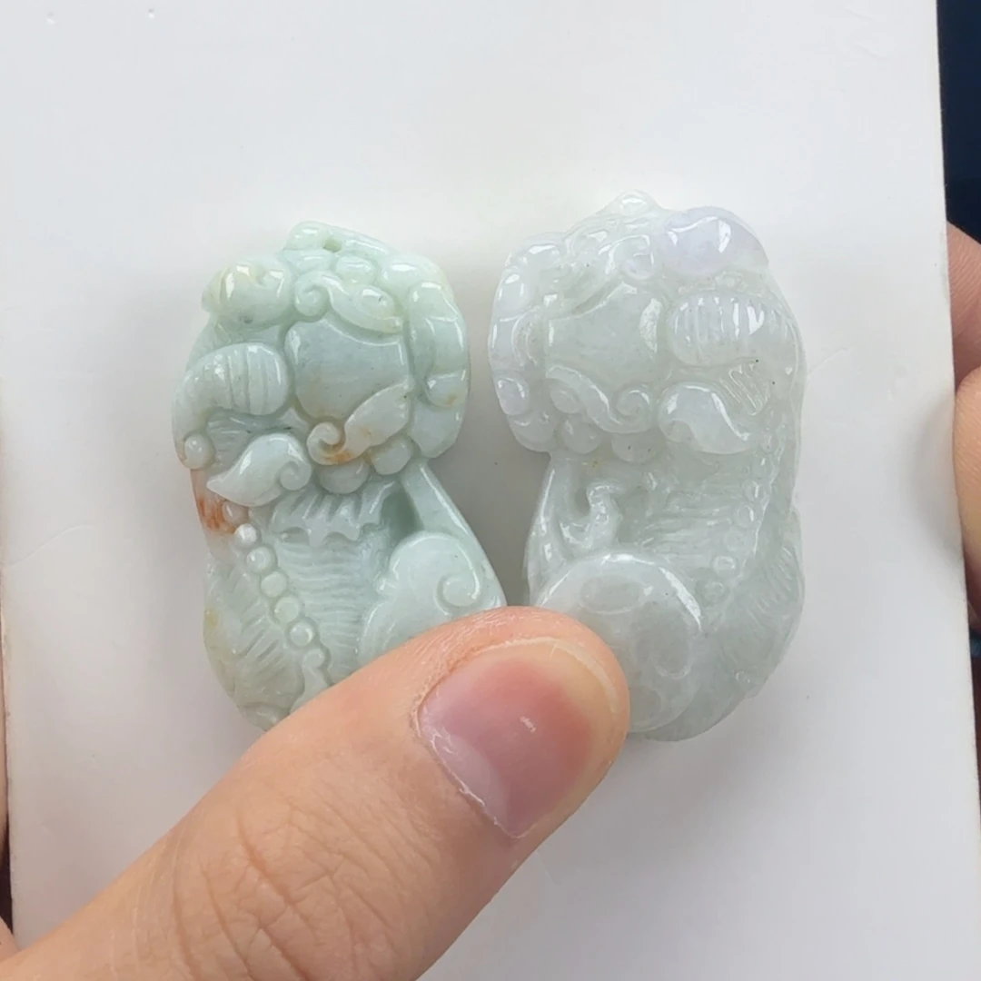 翡翠挂件未镶嵌翡翠