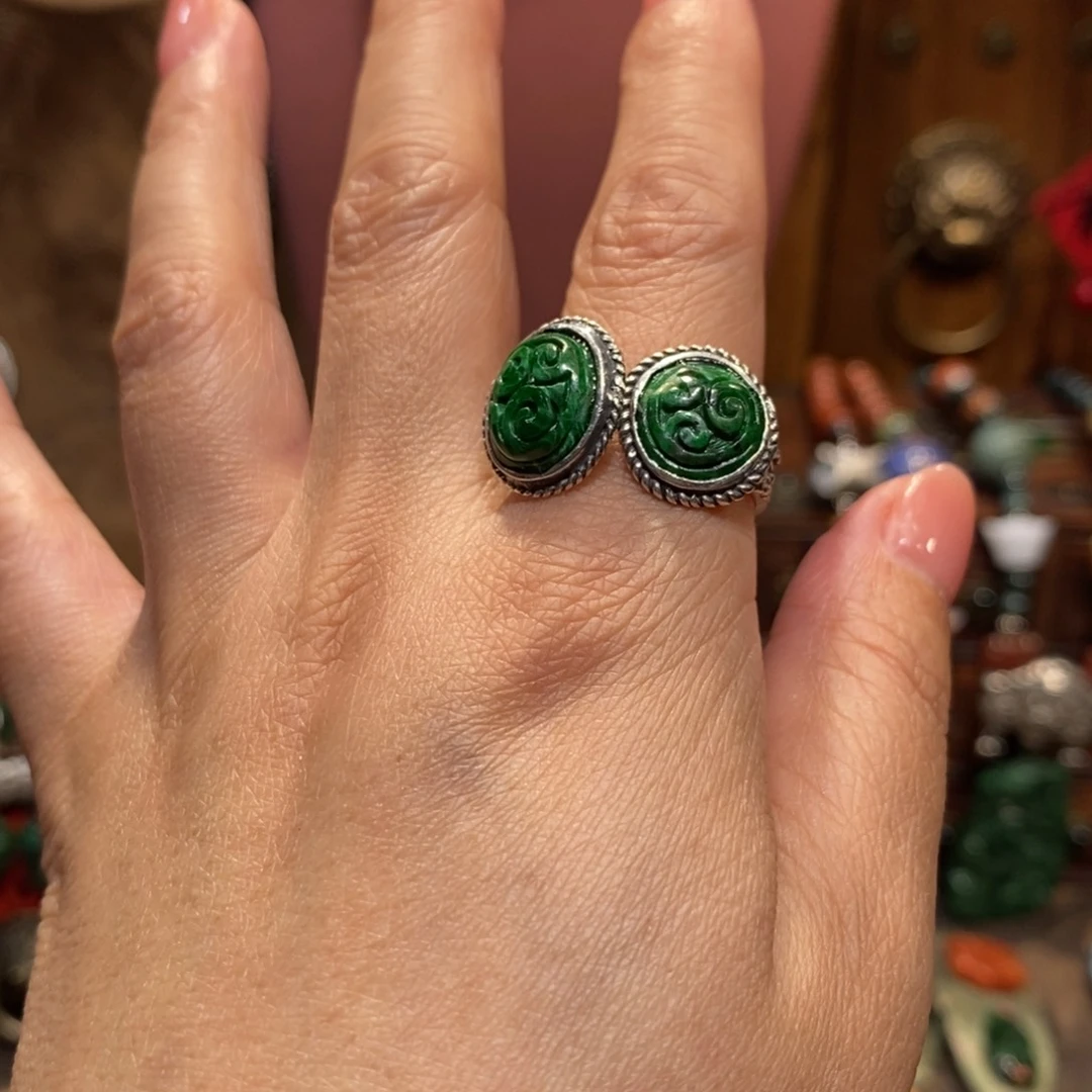 翡翠吊坠(赠链)未镶嵌