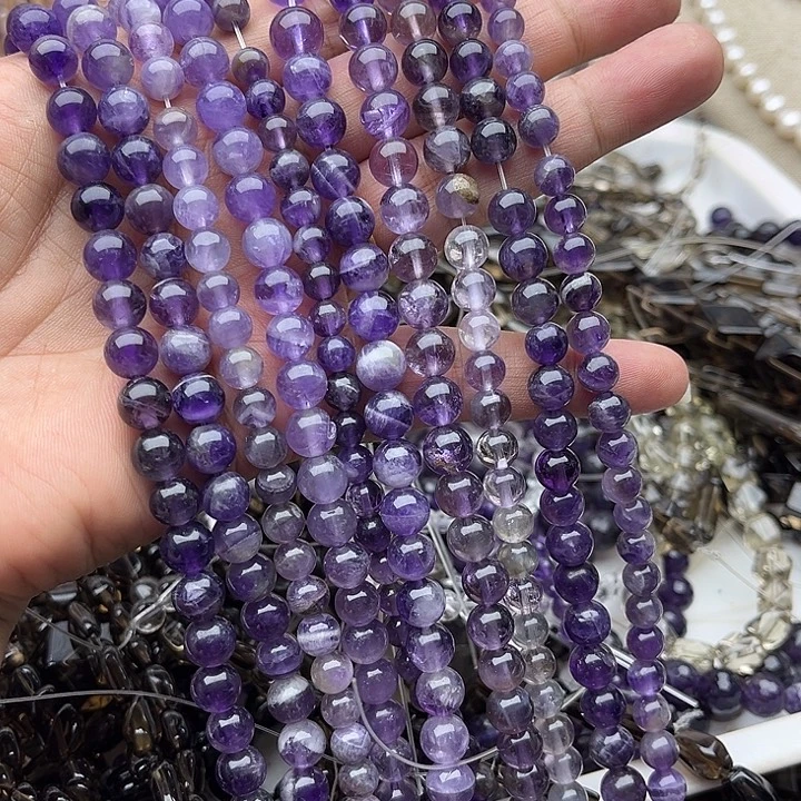 未镶嵌玛瑙/玉髓珠宝半成品一条8mm左右紫晶