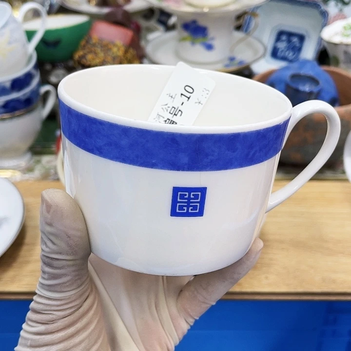 鹿屋家的美丽瓷器小**主