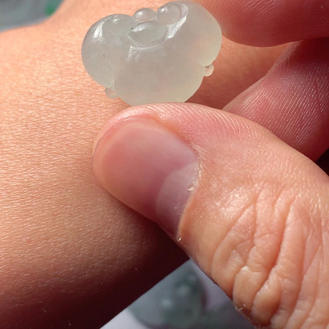 定制翡翠未镶嵌包工