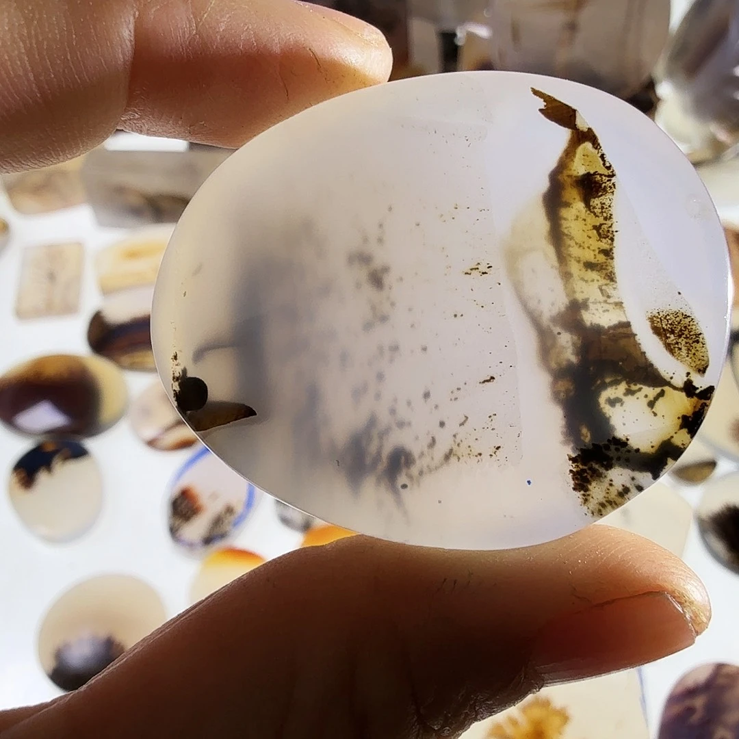 玛瑙/玉髓未镶嵌珠宝半成品