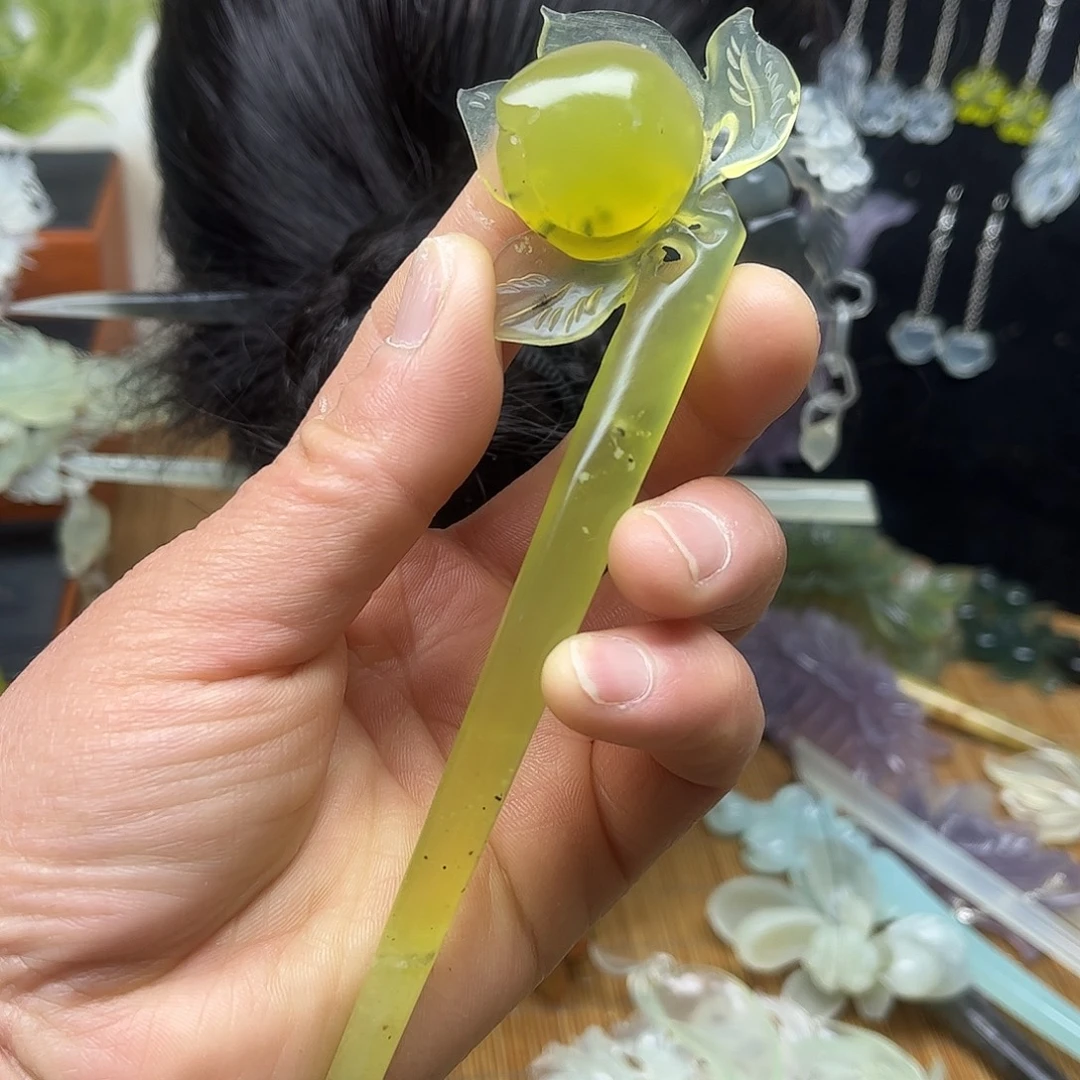 蛇纹石玉未镶嵌岫玉