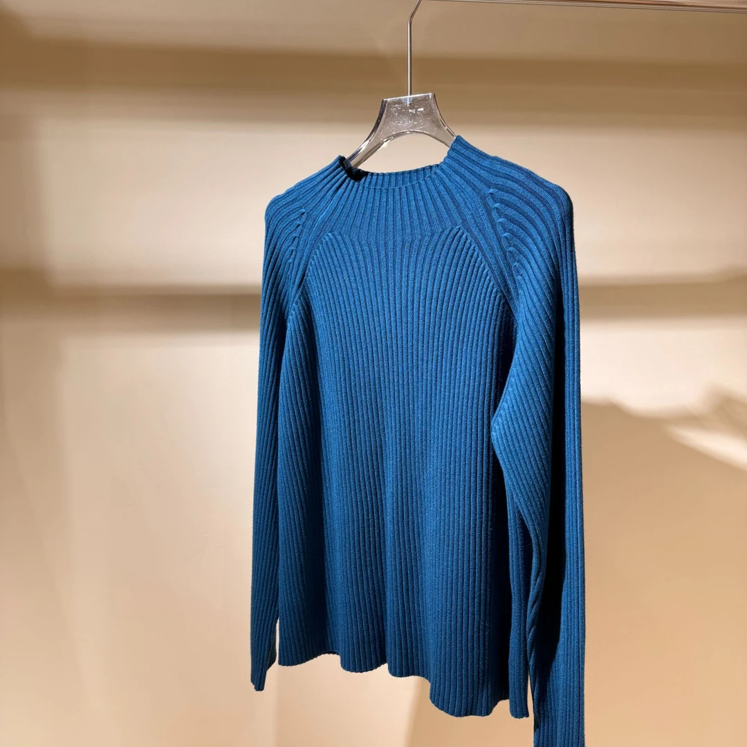 半高领软糯插肩针织上衣10089