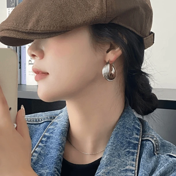经典百搭银色扭曲耳圈简约个性耳环