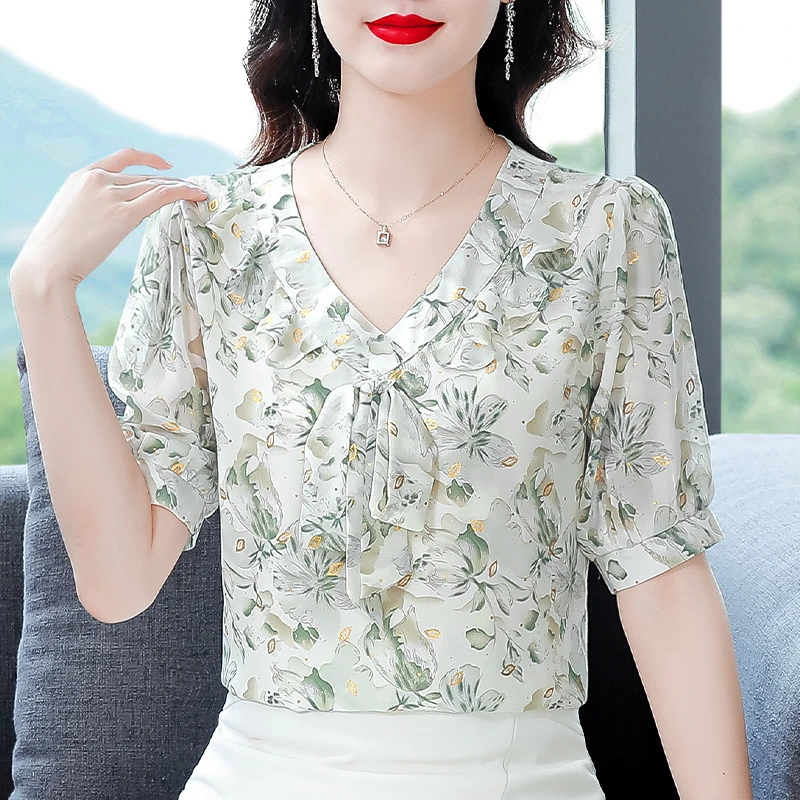 高档洋气碎花短袖雪纺衬衫女士夏装新款气质减龄小衫漂亮妈妈上衣