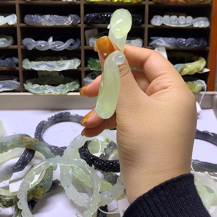 蛇纹石玉合金手镯