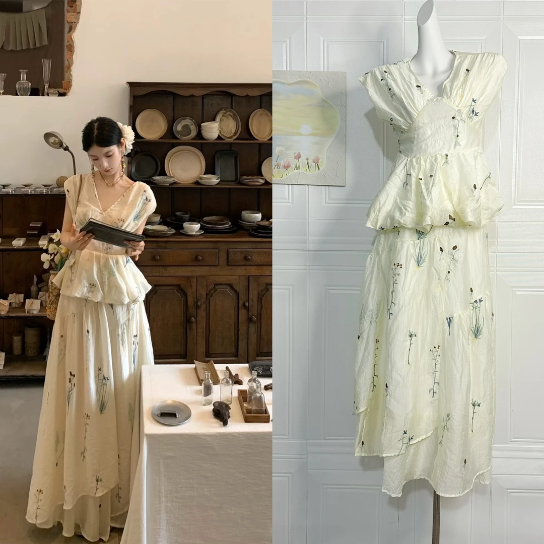 WalkinDark珊瑚颂重工刺绣肌理感天丝上衣/不规则剪裁半裙夏季时