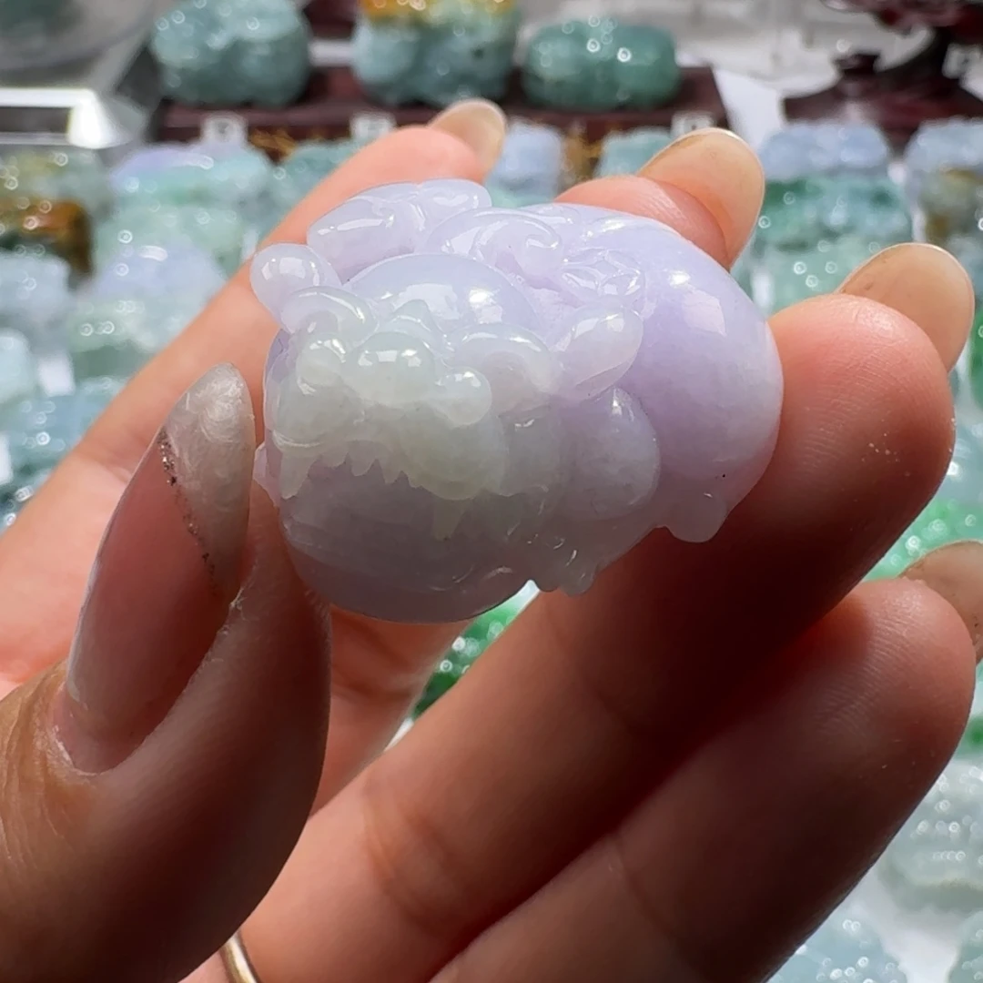 翡翠未镶嵌挂件貔貅