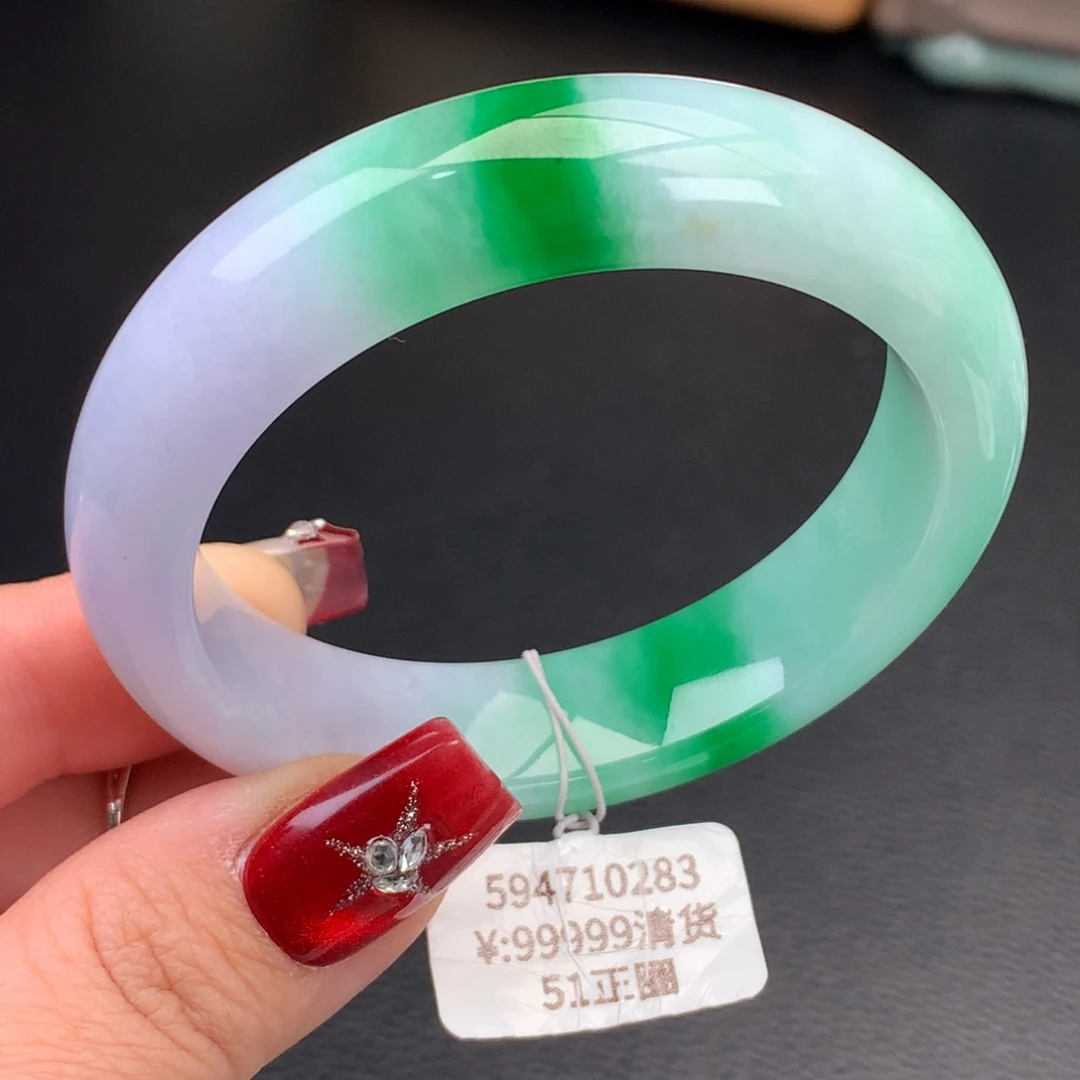 翡翠手镯未镶嵌辣绿春彩正圈手镯