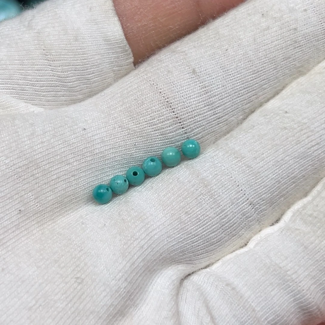 B***.南红玛瑙未镶嵌珠宝奇石