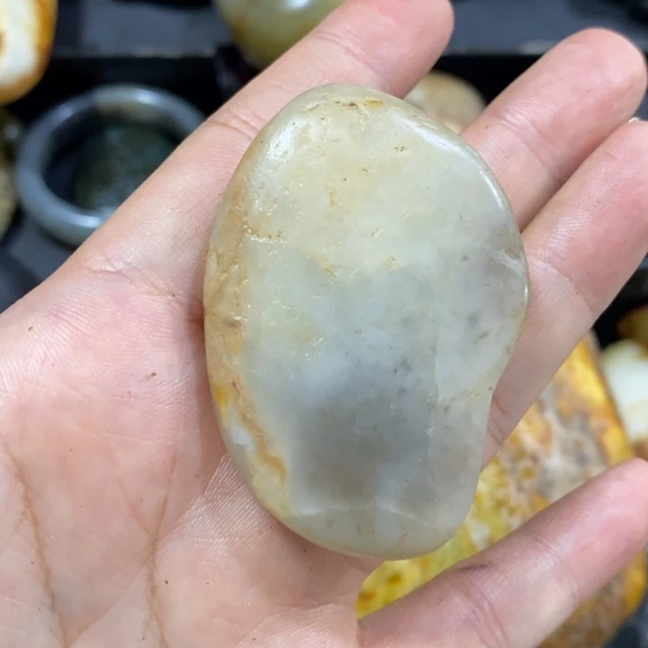 未镶嵌和田玉（糖玉）挂件