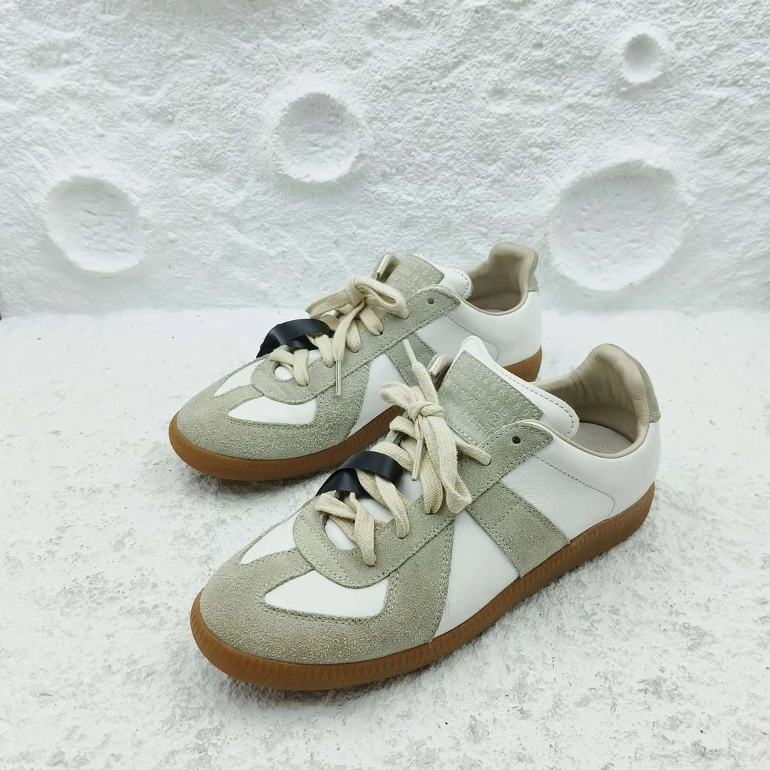 99新 Maison Margiela/梅森马吉拉 /37.5码/灰色运动鞋/D7443