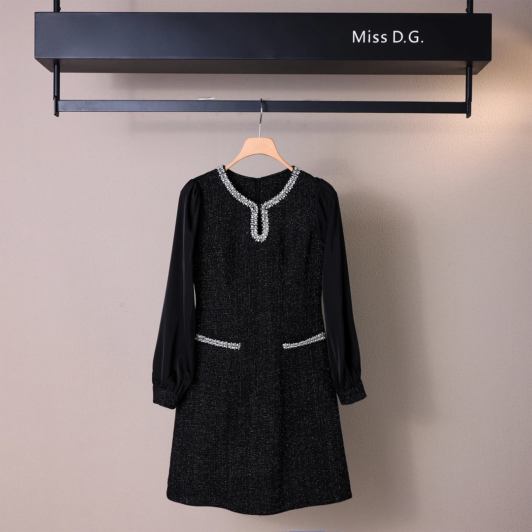 MissD.G.重工钉珠长袖连衣裙女秋季新款名媛风显瘦小黑裙YAY1998