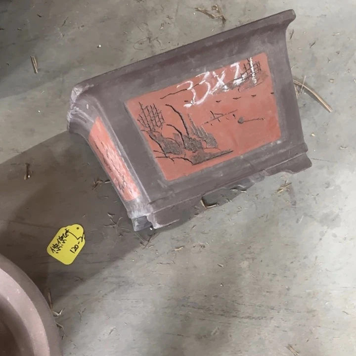 紫砂花盆           140-3