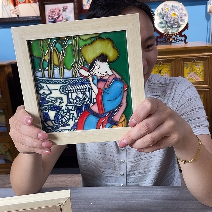 竖款纯手工制作瓷板画15/15