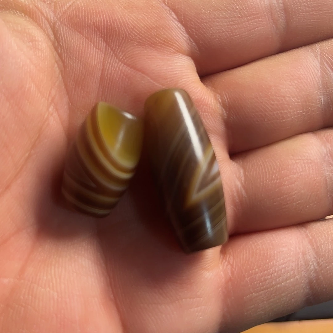 挪***子玛瑙/玉髓合金颈饰