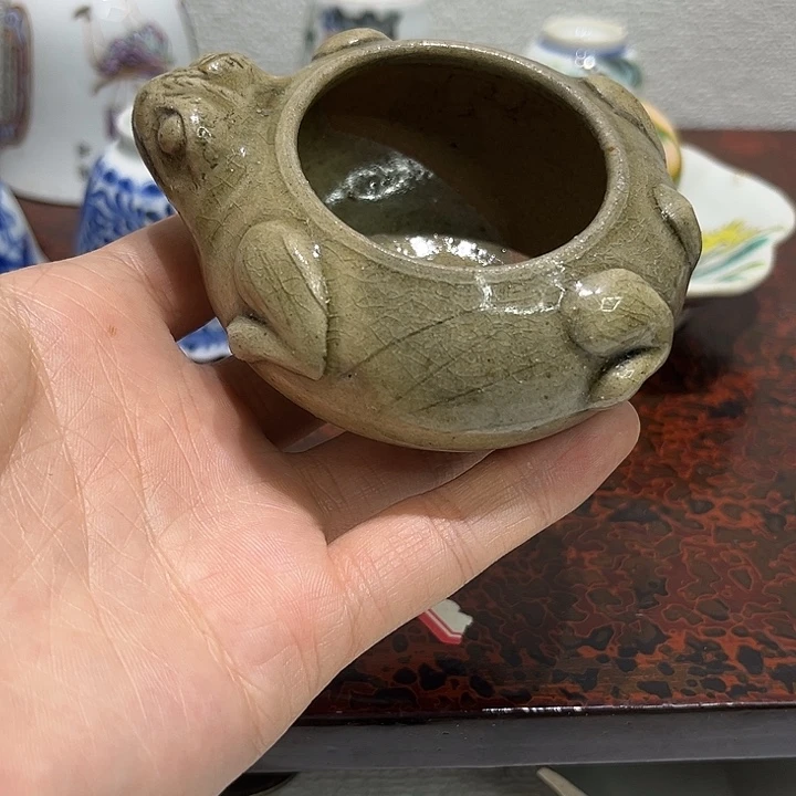 白***)瓷片精美的陶瓷摆件……