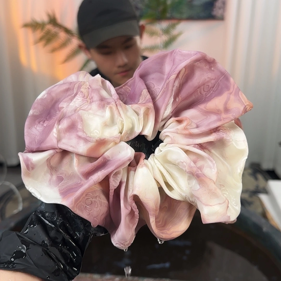 214山茶花发圈暧昧