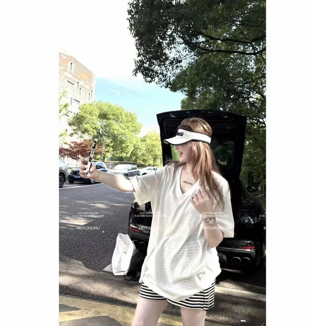 【阿乐家】大码微胖“原生松弛”简约经典款正肩V领大版型短袖T恤