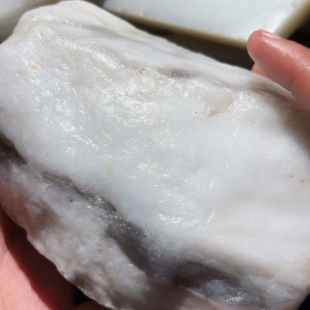 和田玉未镶嵌珠宝奇石