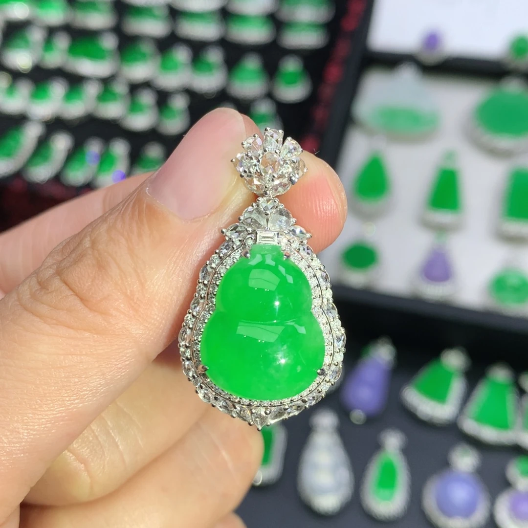 翡翠18K金镶嵌吊坠(不含链)