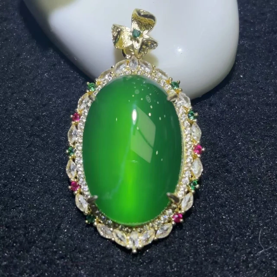 面面来财珠宝ST6510-青翠冰芙蓉玛瑙福贝吊坠-配麻花链