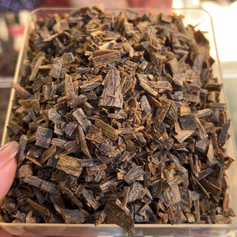 沉香摆件白棋沉水30克多样性发1份