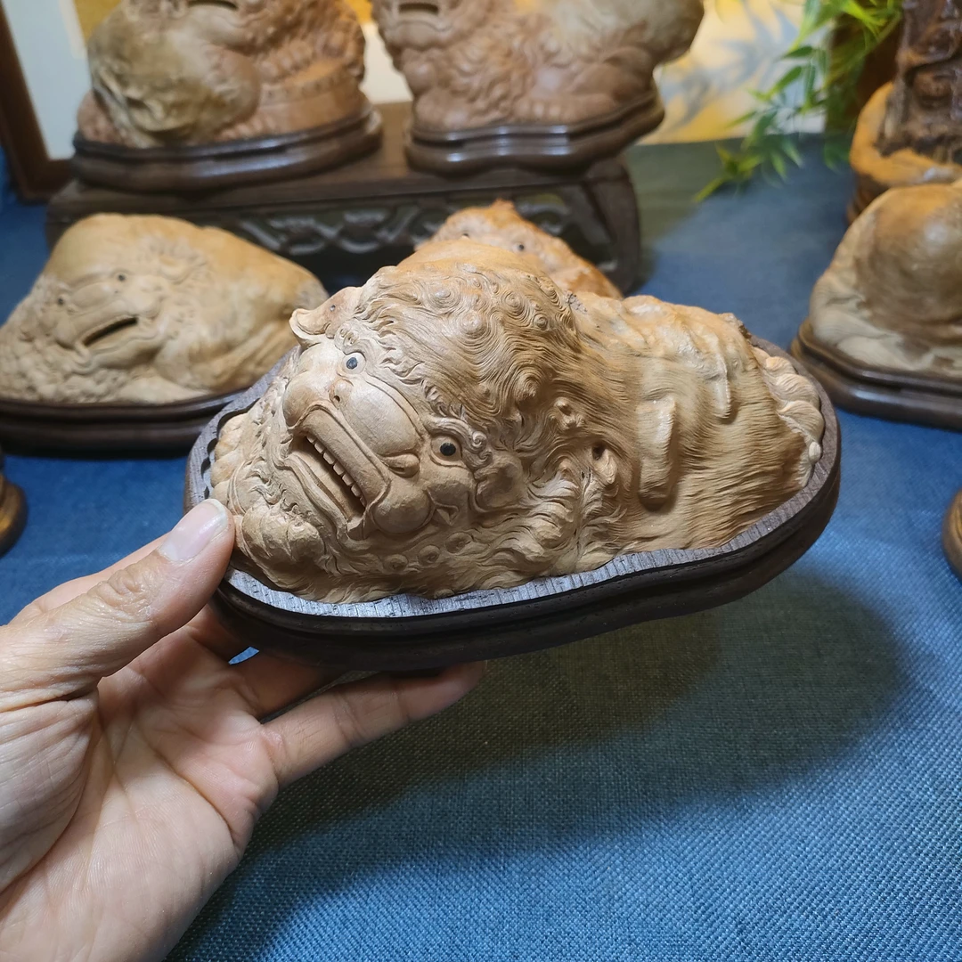 荔枝木香炉狮子纯手工雕刻，手工艺木制品工艺品摆件