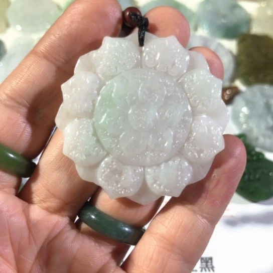 颈饰未镶嵌翡翠直播福利