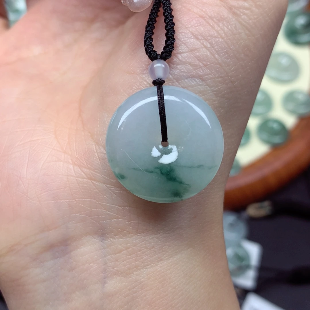 翡翠未镶嵌颈饰吊坠23/5.7mm