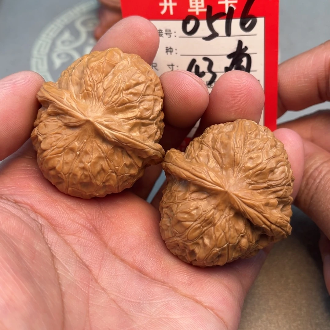 文玩核桃吊坠文玩