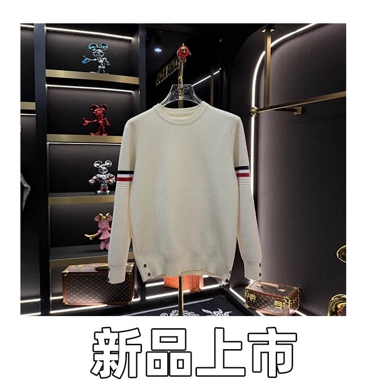 2025秋冬加厚重工字母提花针织毛衣过圆领轻奢