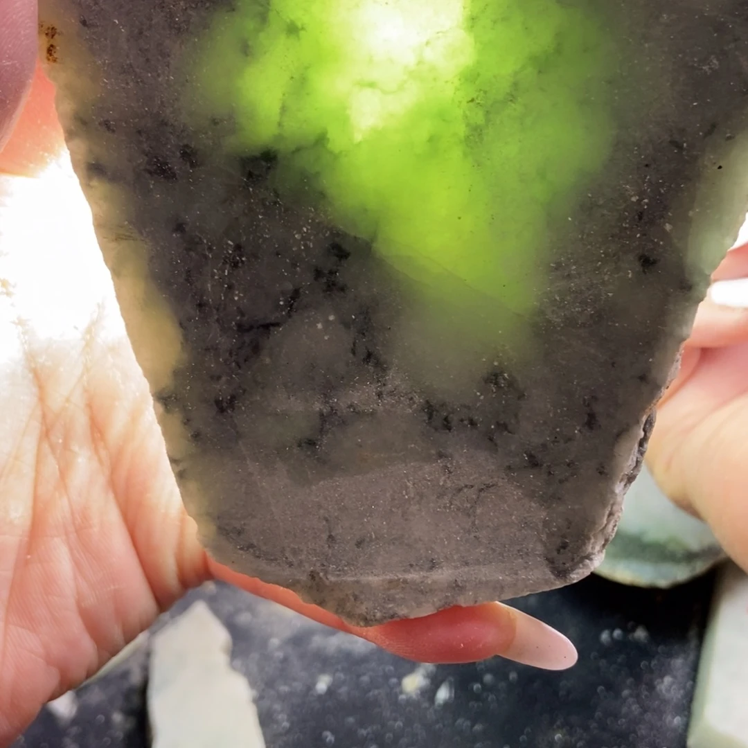 翡翠未镶嵌挂件天然翡翠