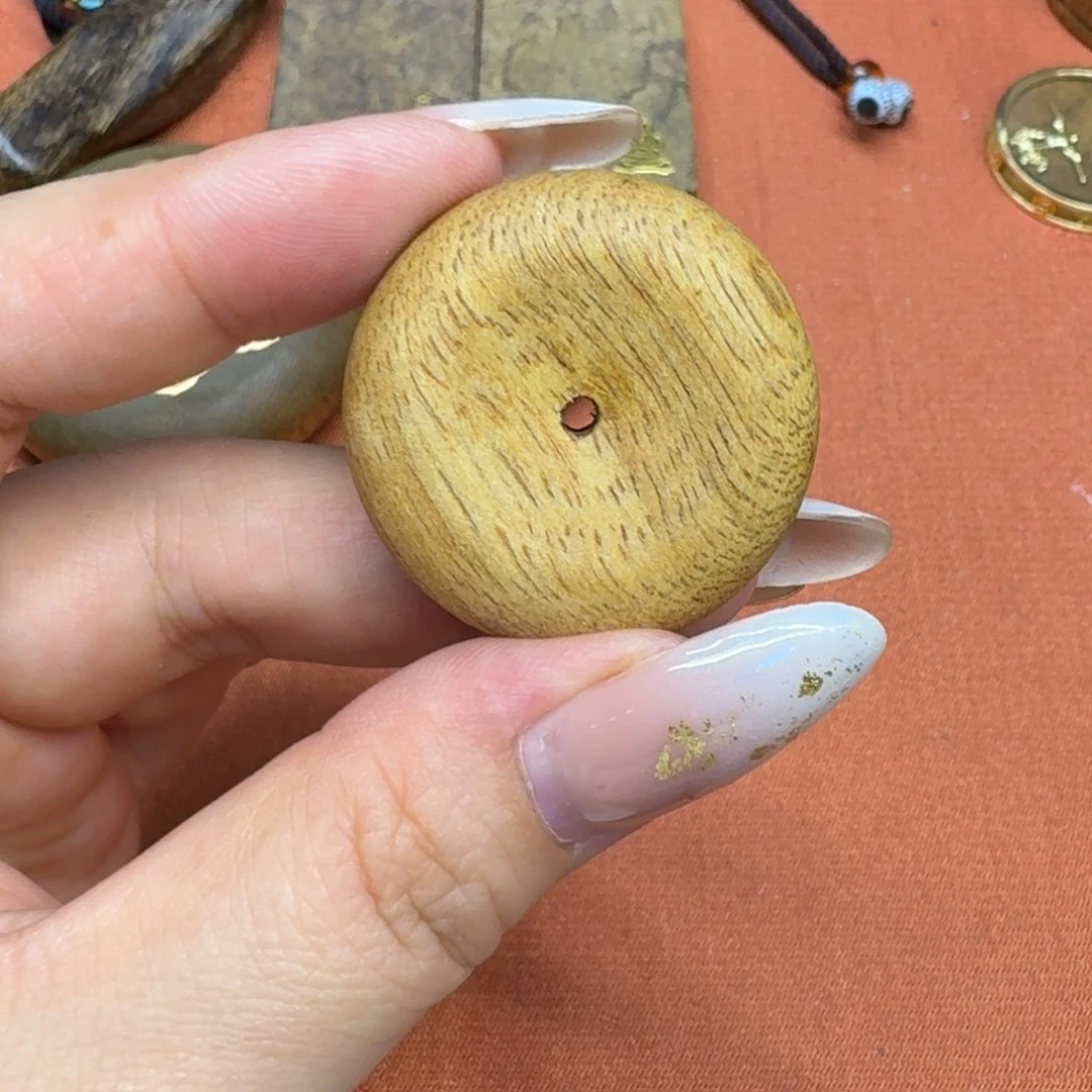 大叶紫檀（黑酸枝木类）