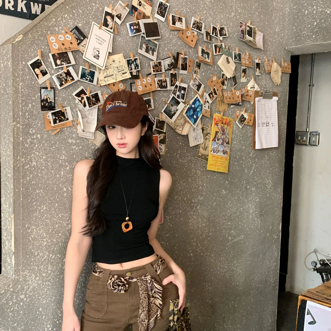 甜酷黑色坎肩半高领无袖短款上衣女夏别致小背心辣妹紧身内搭T恤