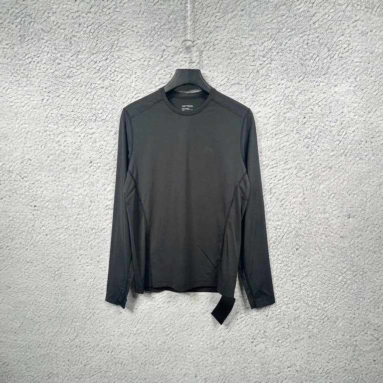 99新 ARC'TERYX/始祖鸟 黑色圆领打底长袖 S