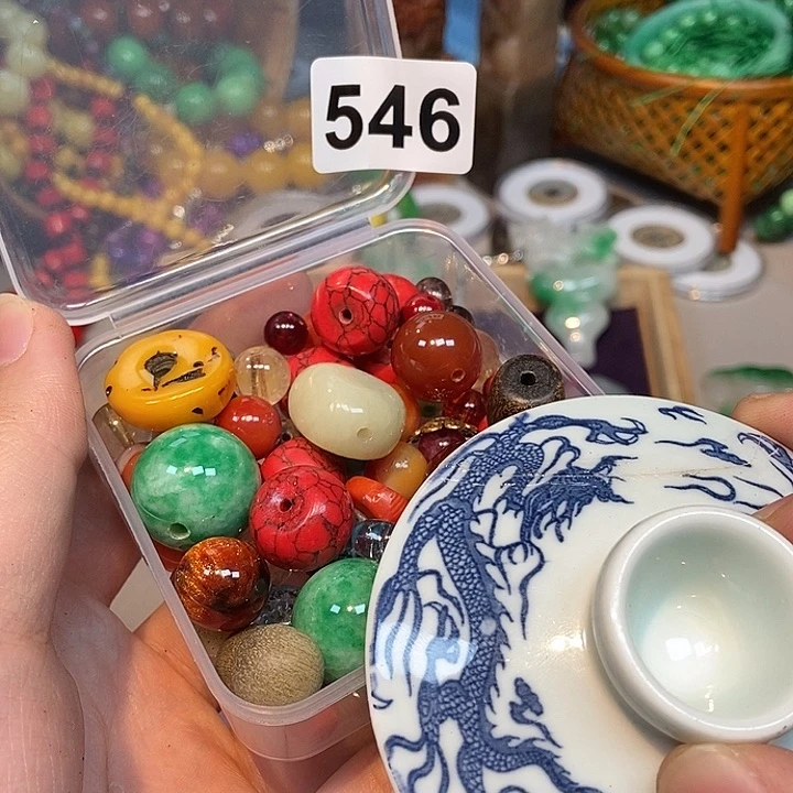 瓷片哈哈哈哈哈哈哈哈哈就