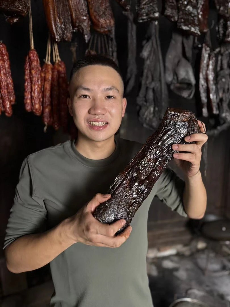 （现称现卖）湖南安化正宗柴火烟熏水晶五花腊肉