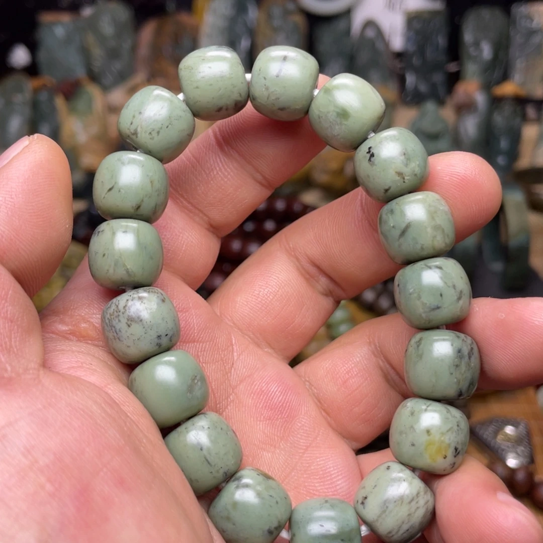 岫岩河磨玉（透闪石质玉）未镶嵌颈饰14×13