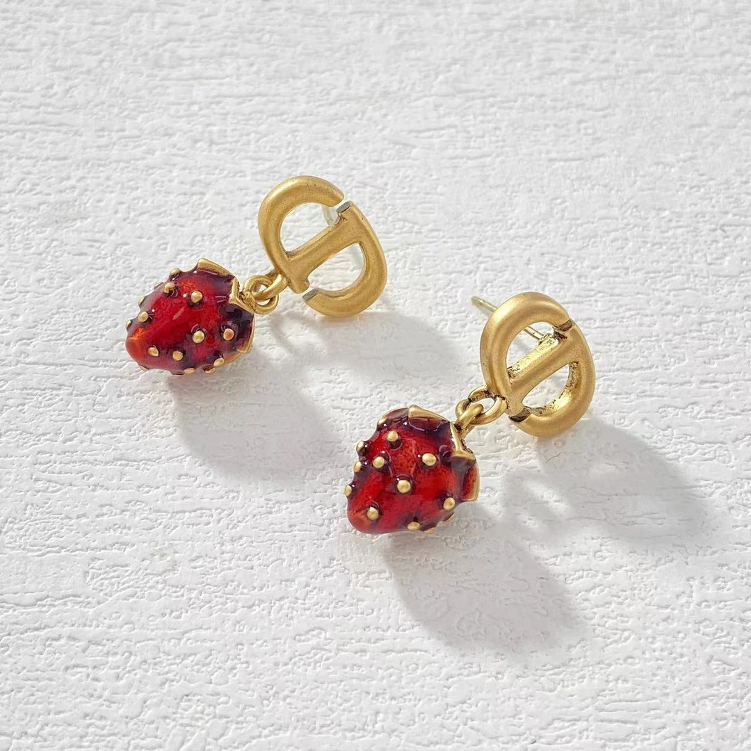 铜合金耳饰 木木（RZ6186） 做旧珐琅彩绘小草莓猪鼻子耳饰