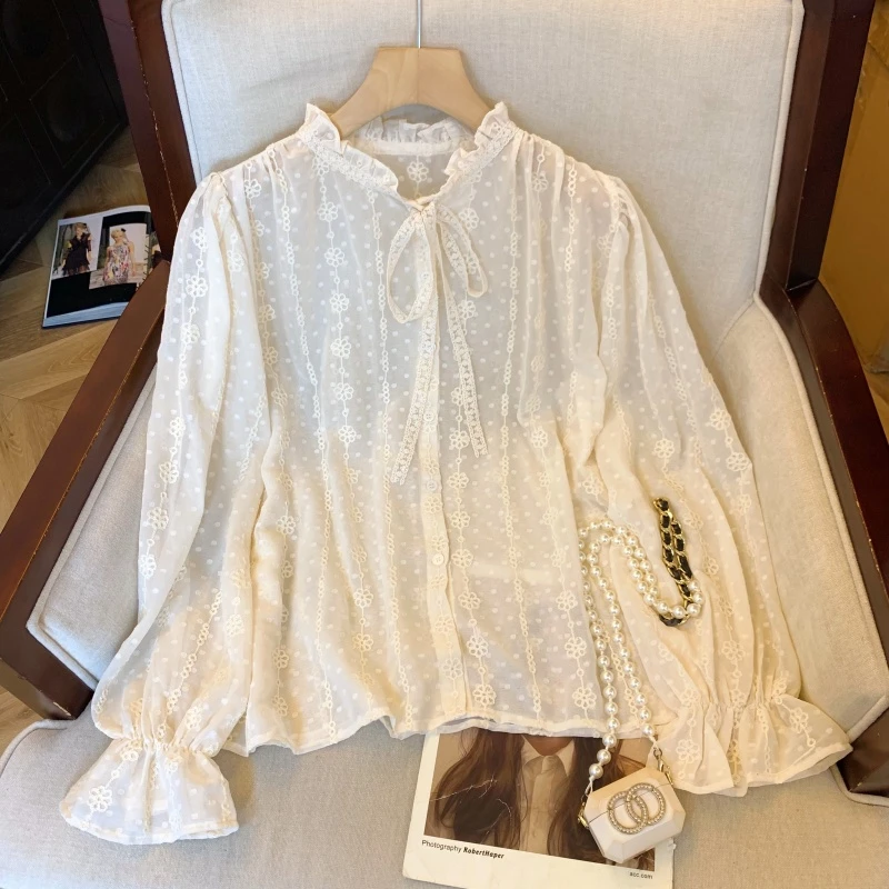 固质法式温柔风刺绣花朵花边领长袖衬衫女秋季设计感蕾丝系带上衣