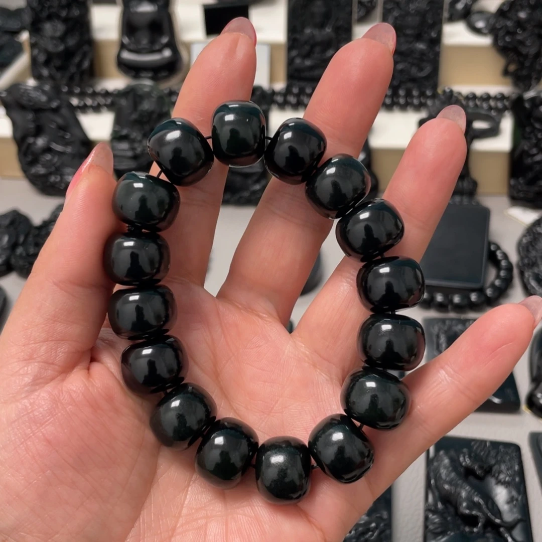 刚***抖蛇纹石玉未镶嵌手串