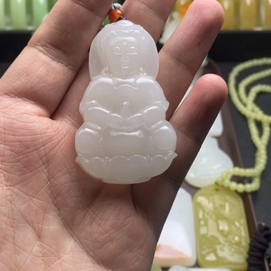 天然精品观音吊坠