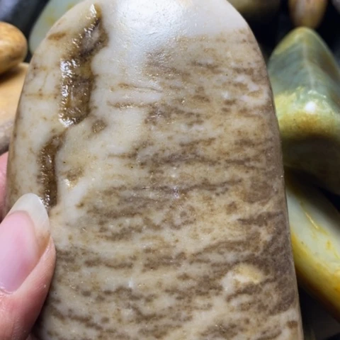 未镶嵌和田玉（糖玉）挂件