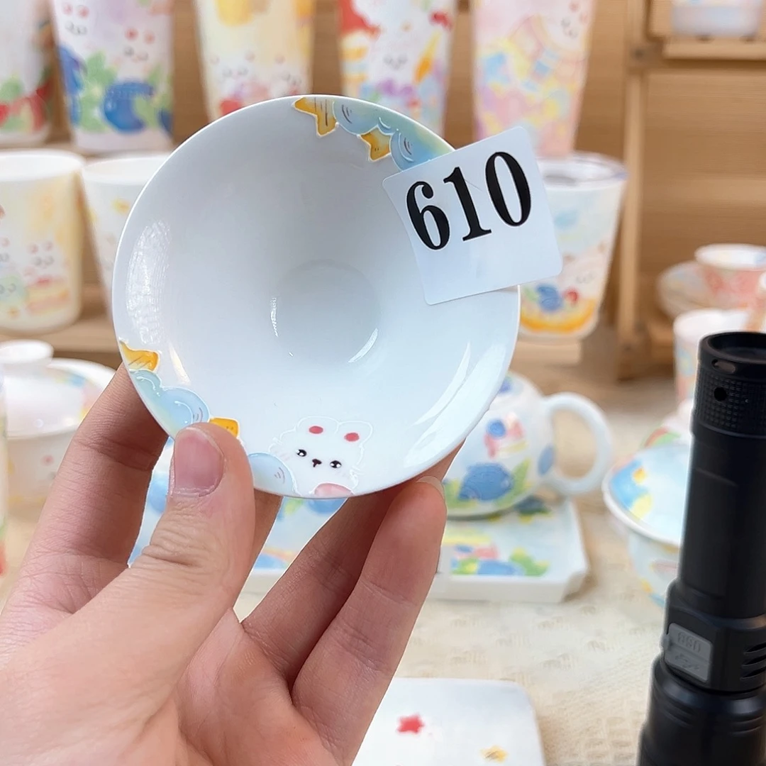 景德镇手绘陶瓷杯子