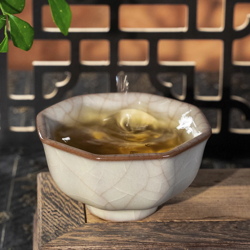 【西泠上新】龙泉传世哥窑八方杯单杯HX0361a